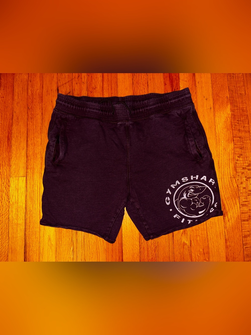 Gymshark Men’s Athletic Shorts L Burgundy 5in Inseam Elastic Waist Faded